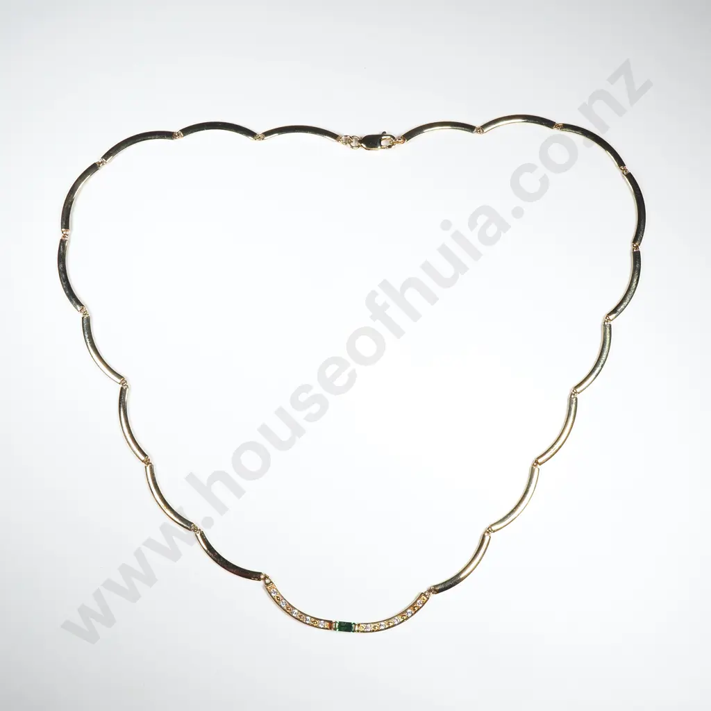 Vintage 14ct Gold Green & White Stone Necklace Image 1++