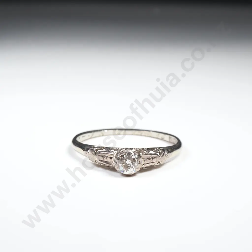Antique 18ct White Gold Diamond Solitaire Ring Image 1++