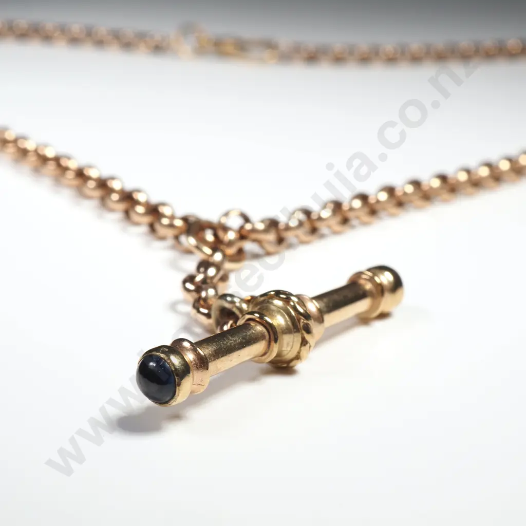 9ct Gold T Bar Necklace Image 1++