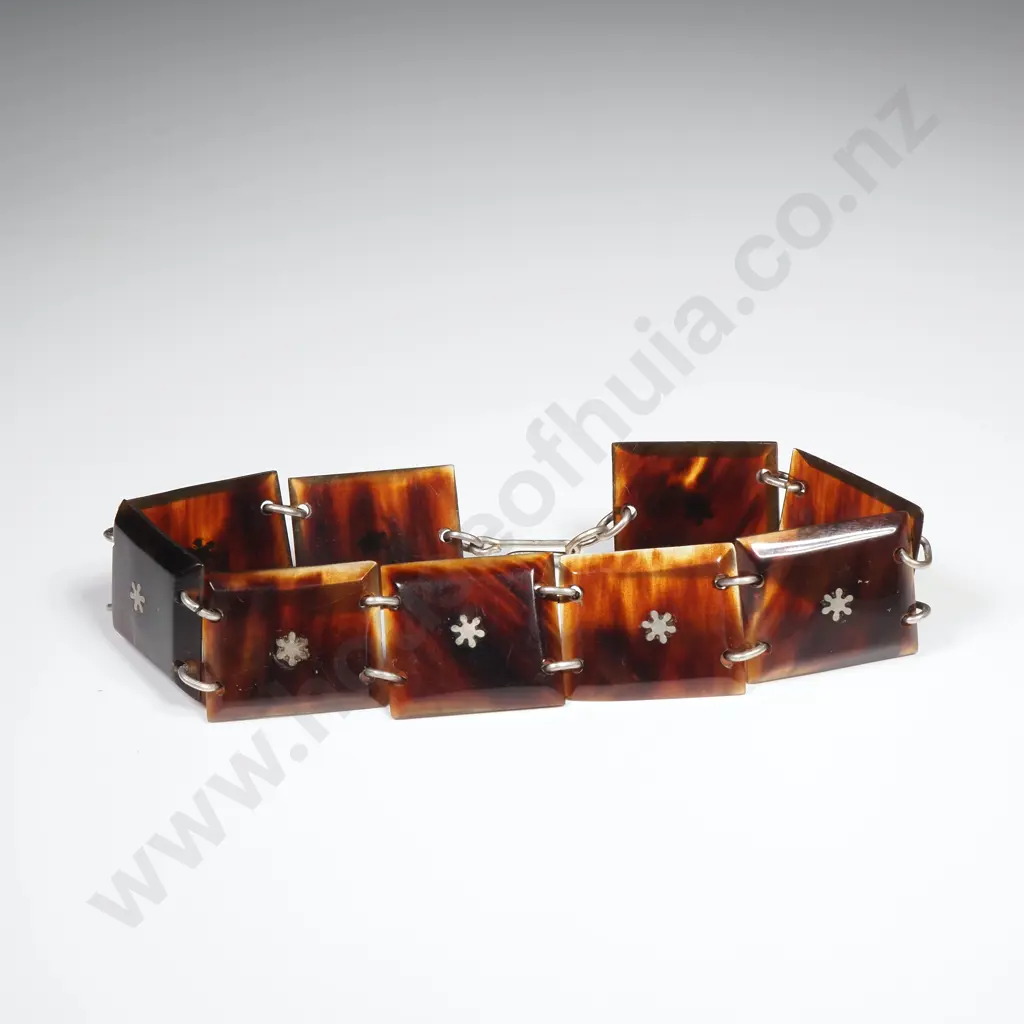 Tortoiseshell Bracelet Image 1++