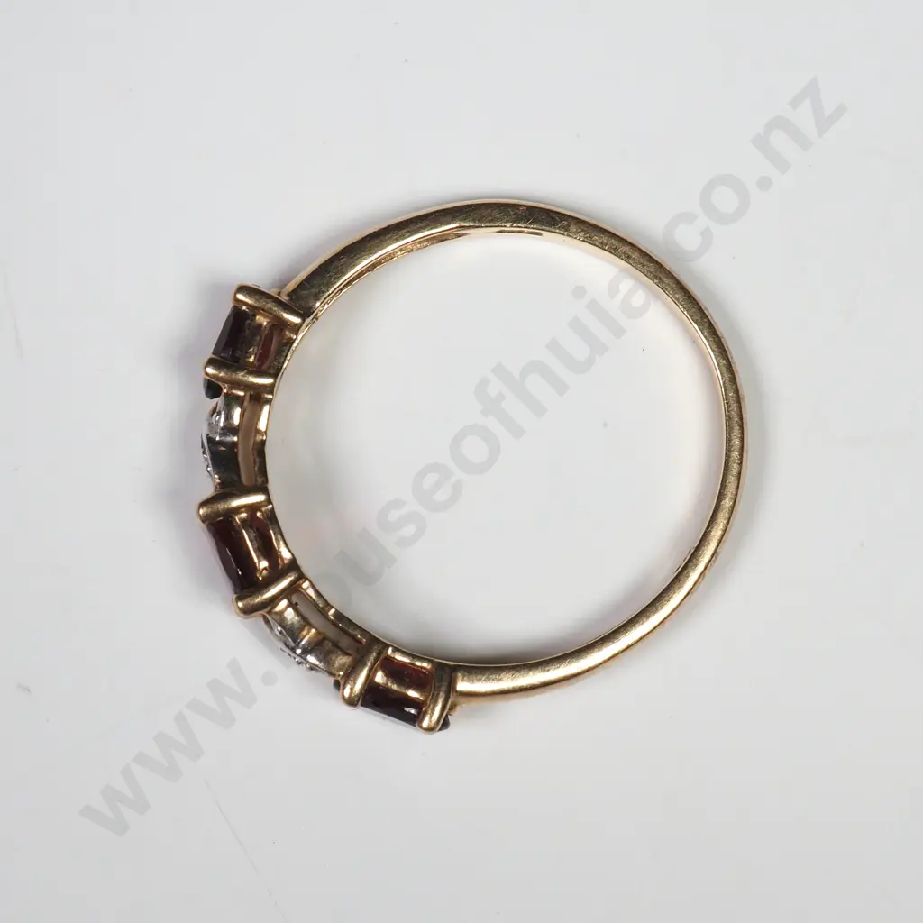 Vintage 9ct Gold Ring Image 1++