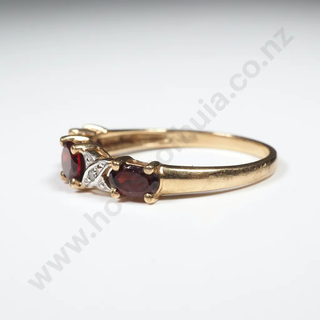Vintage 9ct Gold Ring Image 1++
