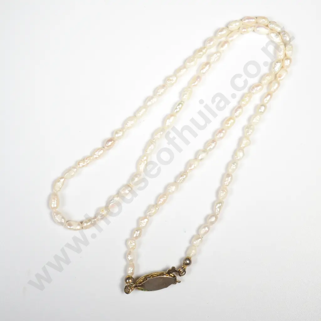 Rice Crispy Pearl Necklace Image 1++