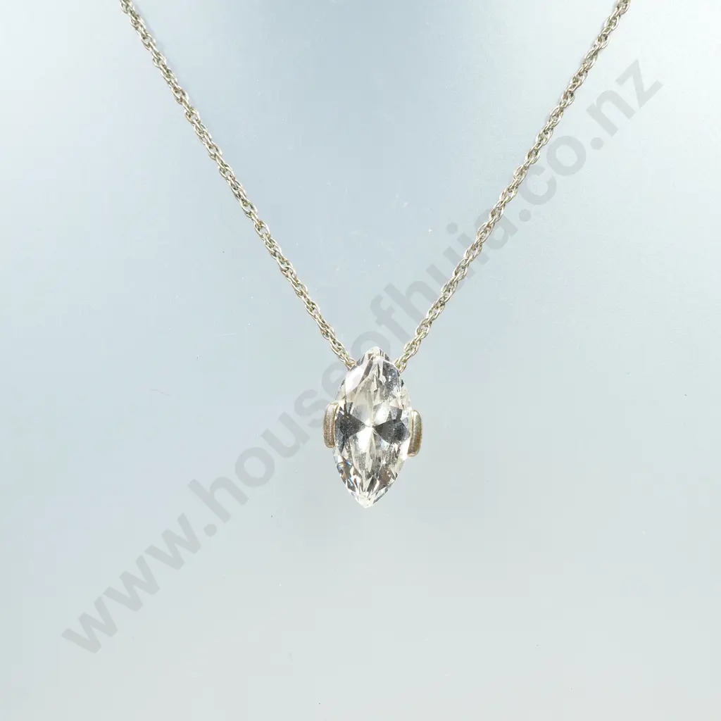 Costume Necklace Image 1++