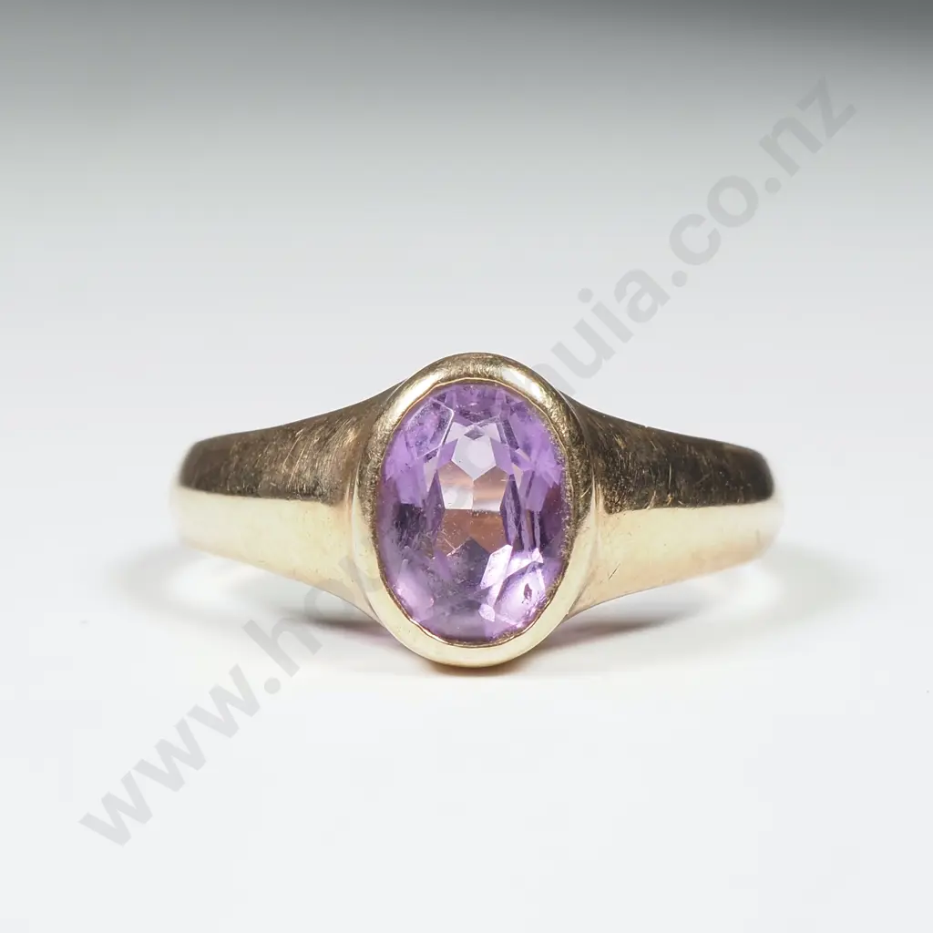 9ct Gold Amethyst Ring Image 1++