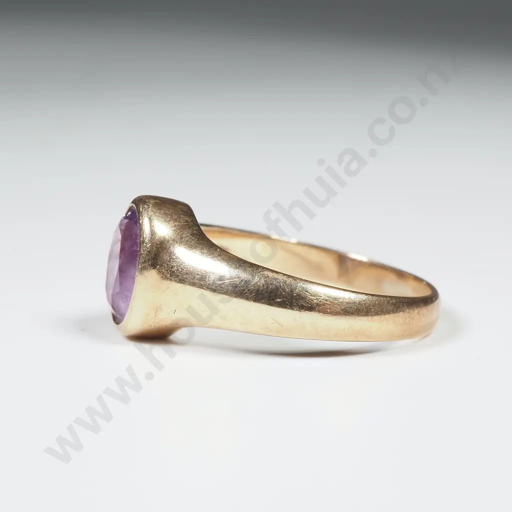 9ct Gold Amethyst Ring Image 1++