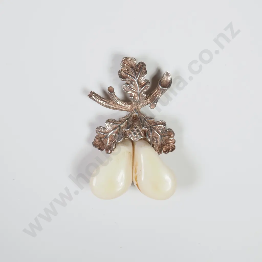 Sterling Silver Deer Teeth Pendant Image 1++