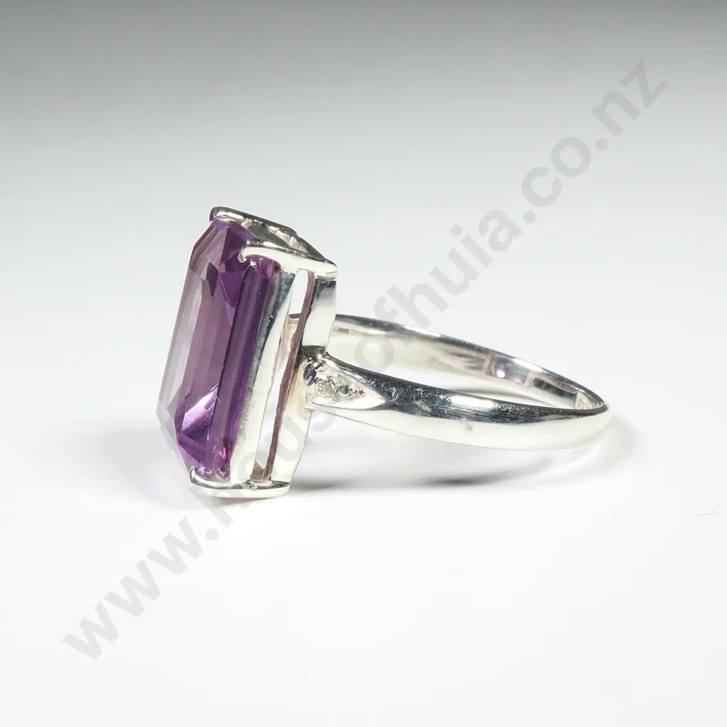 Sterling Silver Diamond & Alexandrite Ring Image 1++