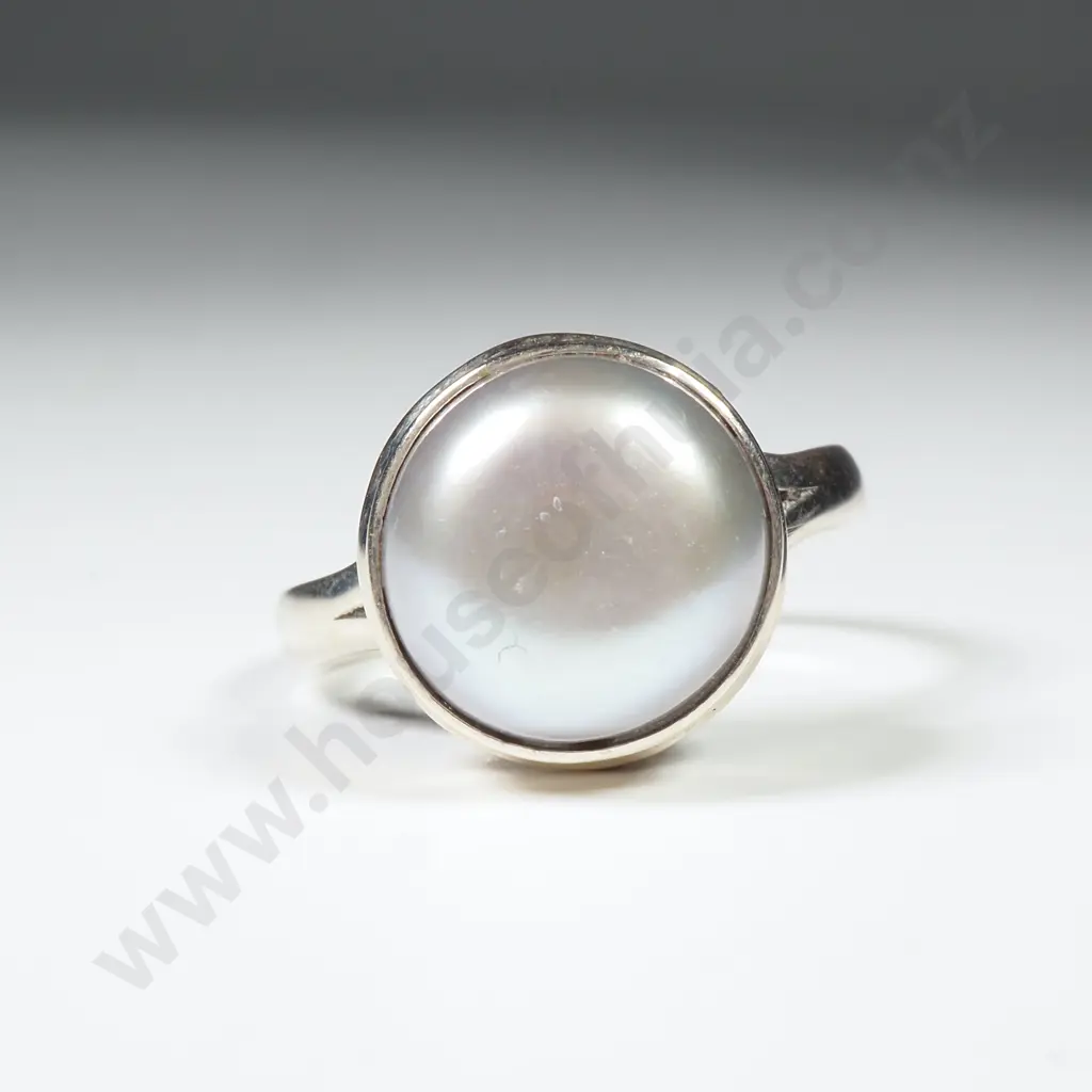 Sterling Silver Pearl Ring Image 1++