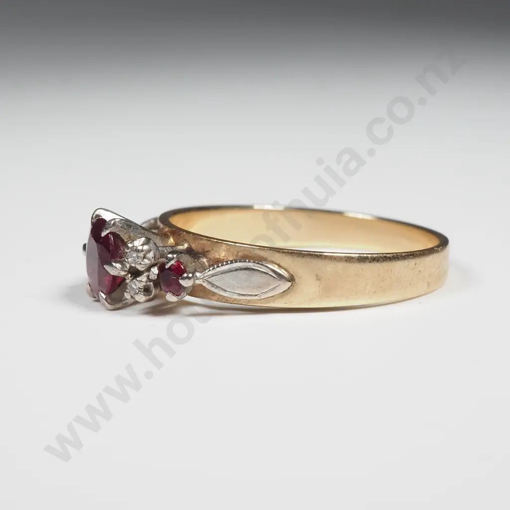 9ct Gold Ruby And Diamond Ring Image 1++