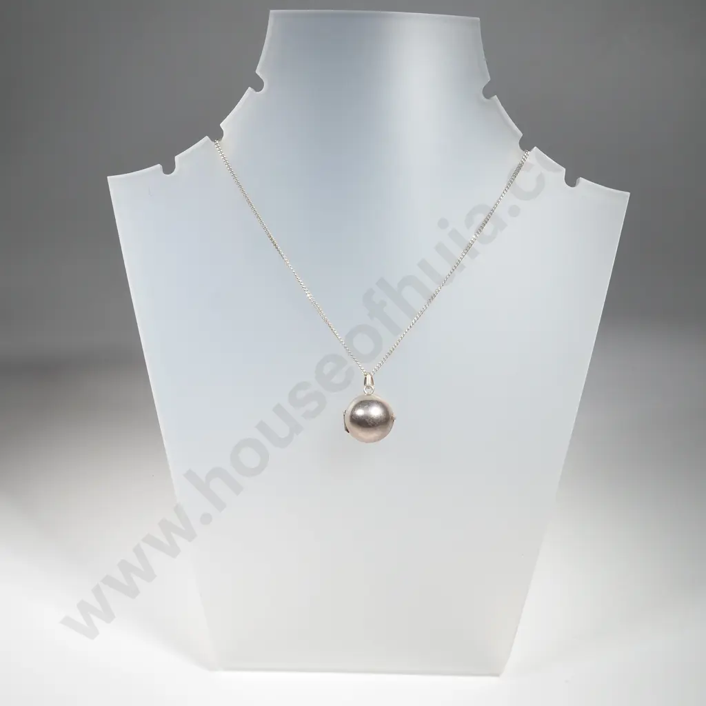 Steling Silve Ball Locket Necklace Image 1++