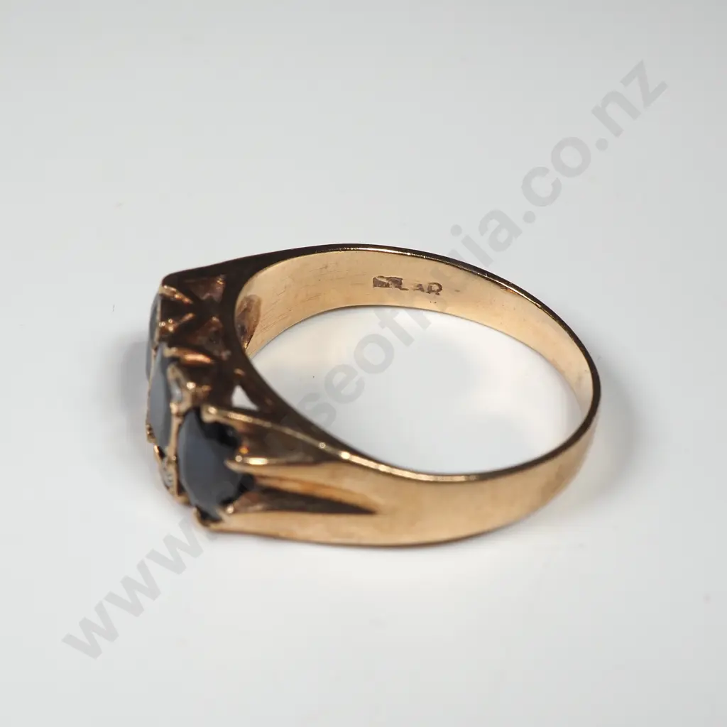 9ct Gold Sapphire And Diamond Ring Image 1++