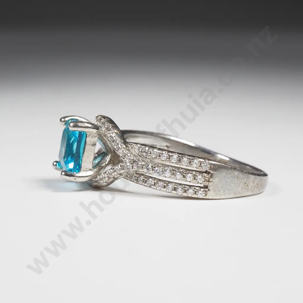 Sterling Silver Blue Stone Ring Image 1++
