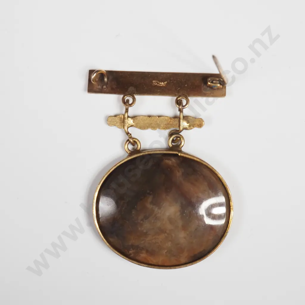 Antique 9ct Gold Agate Brooch Image 1++