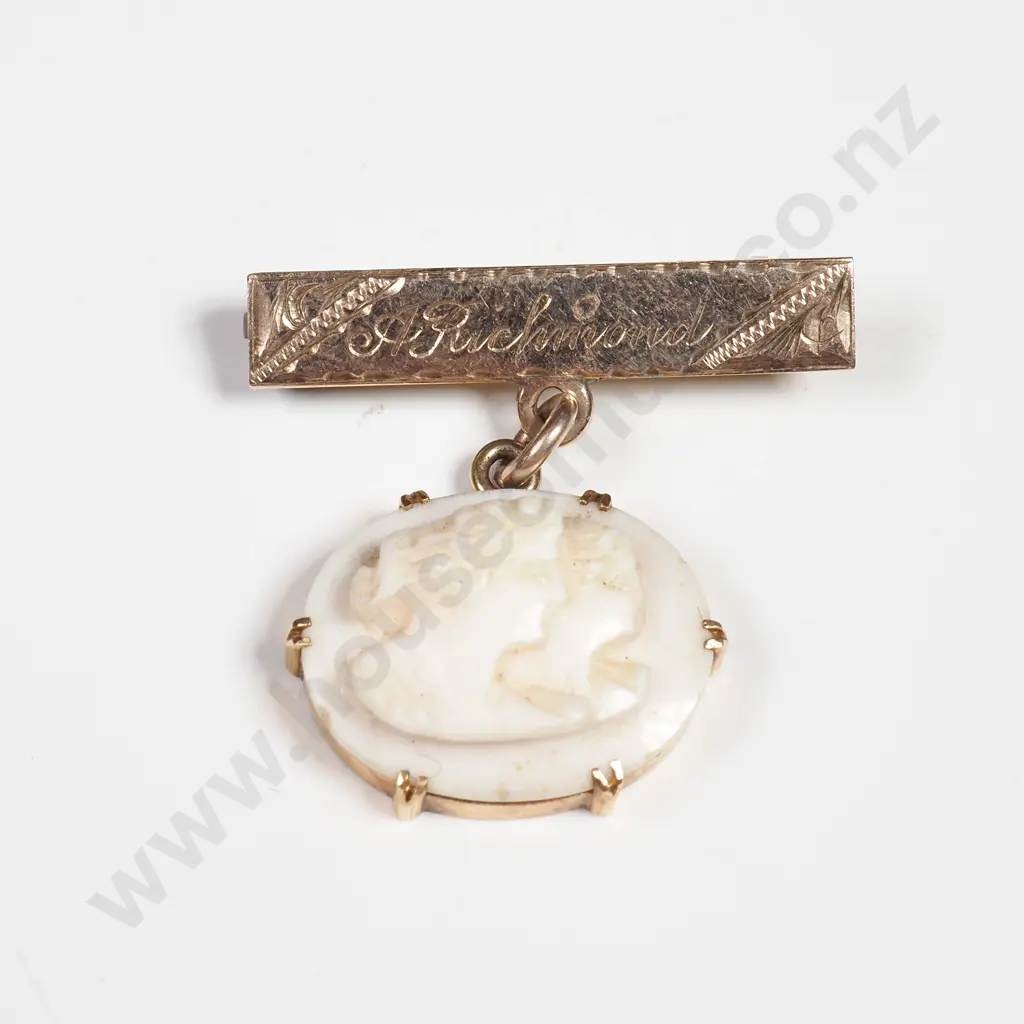 Vintage 9ct Gold Cameo Brooch Image 1++