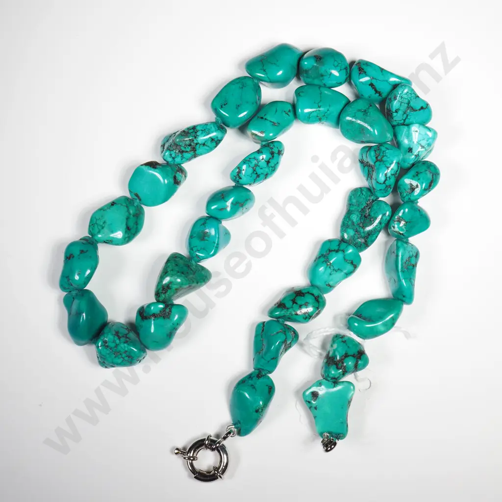 Turquoise Faceted Beaded Necklace Image 1++