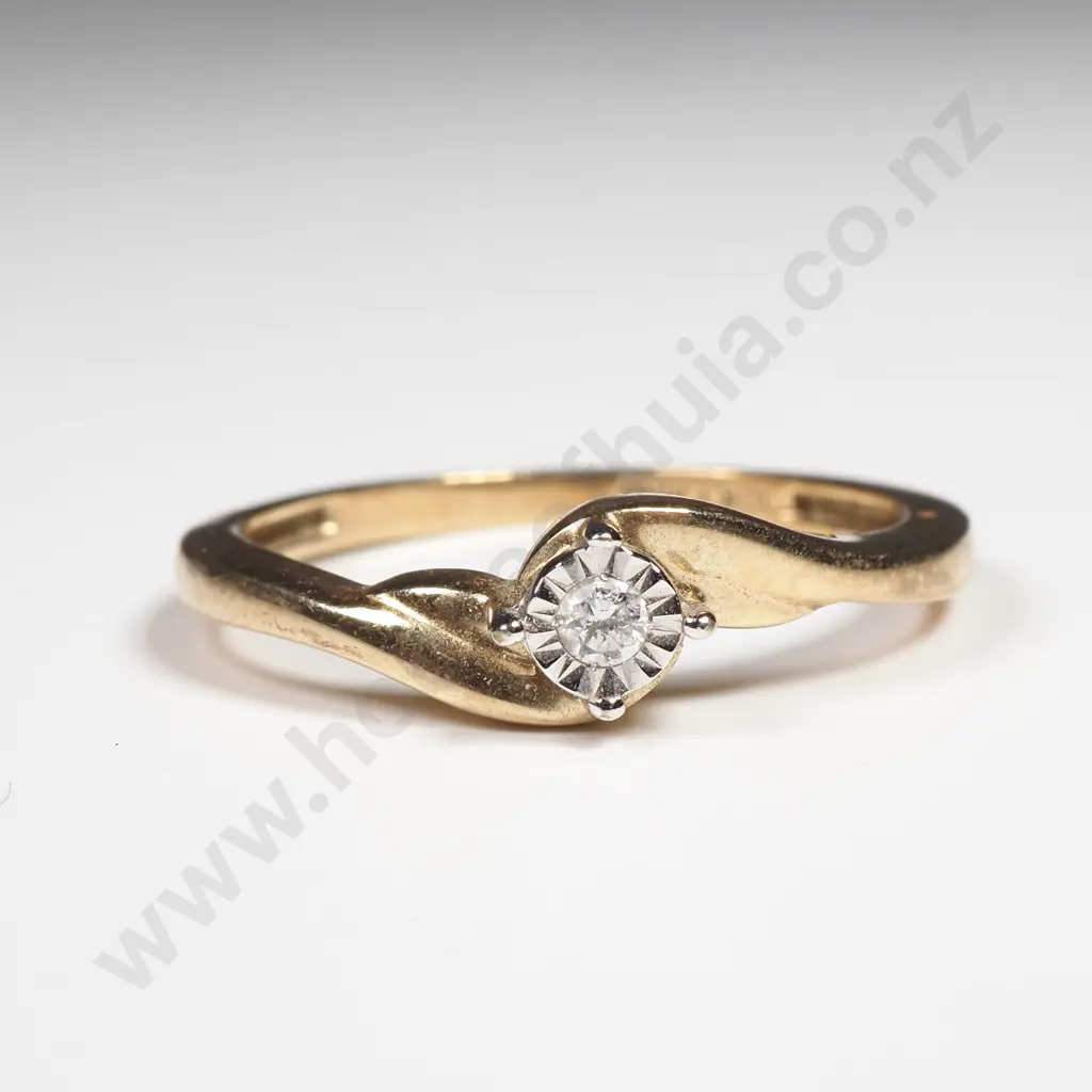 10ct Gold Diamond Ring Image 1++