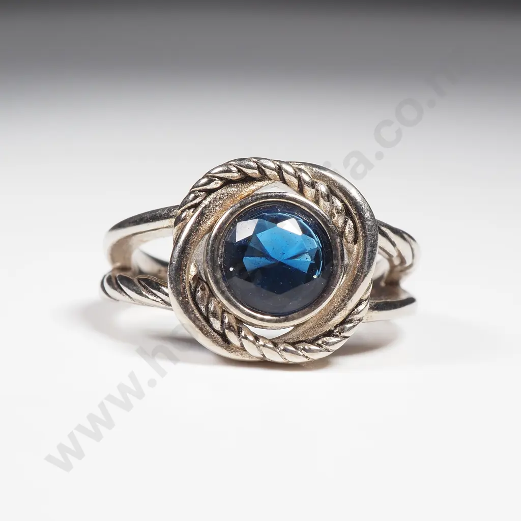 Sterling Silver Iolite Ring Image 1++