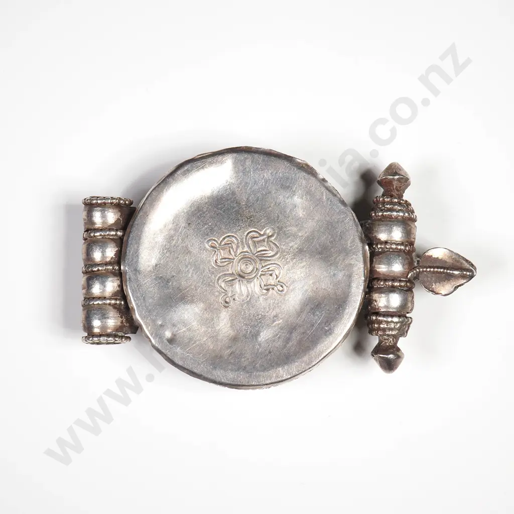 Sterling Silver Decorative Pendant Image 1++