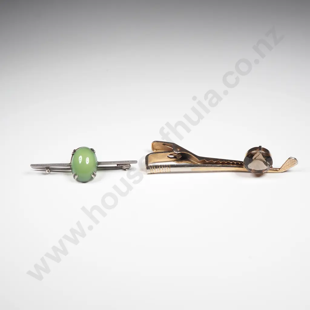 Two Costume Brooches Image 1++