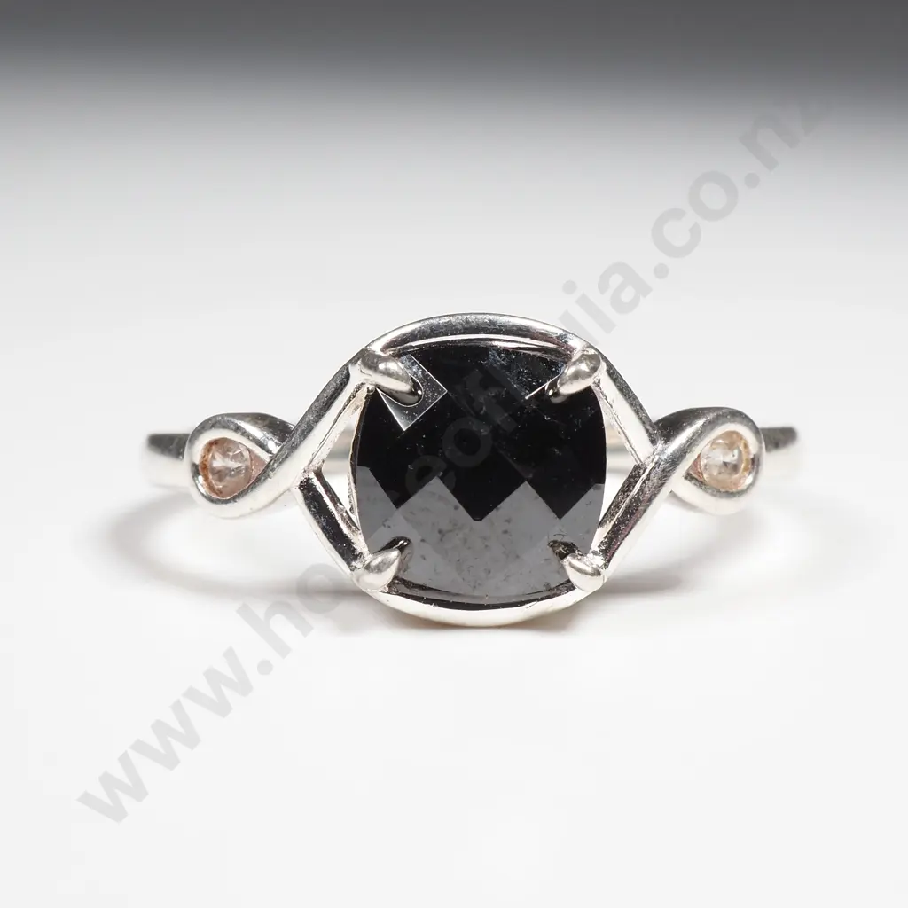Sterling Silver Onyx Ring Image 1++