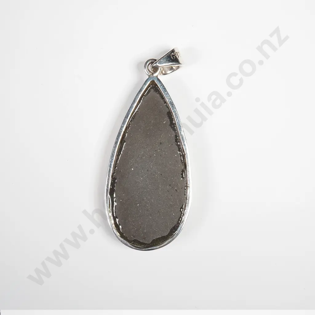 Sterling Silver Pāua Shell Pendant Image 1++