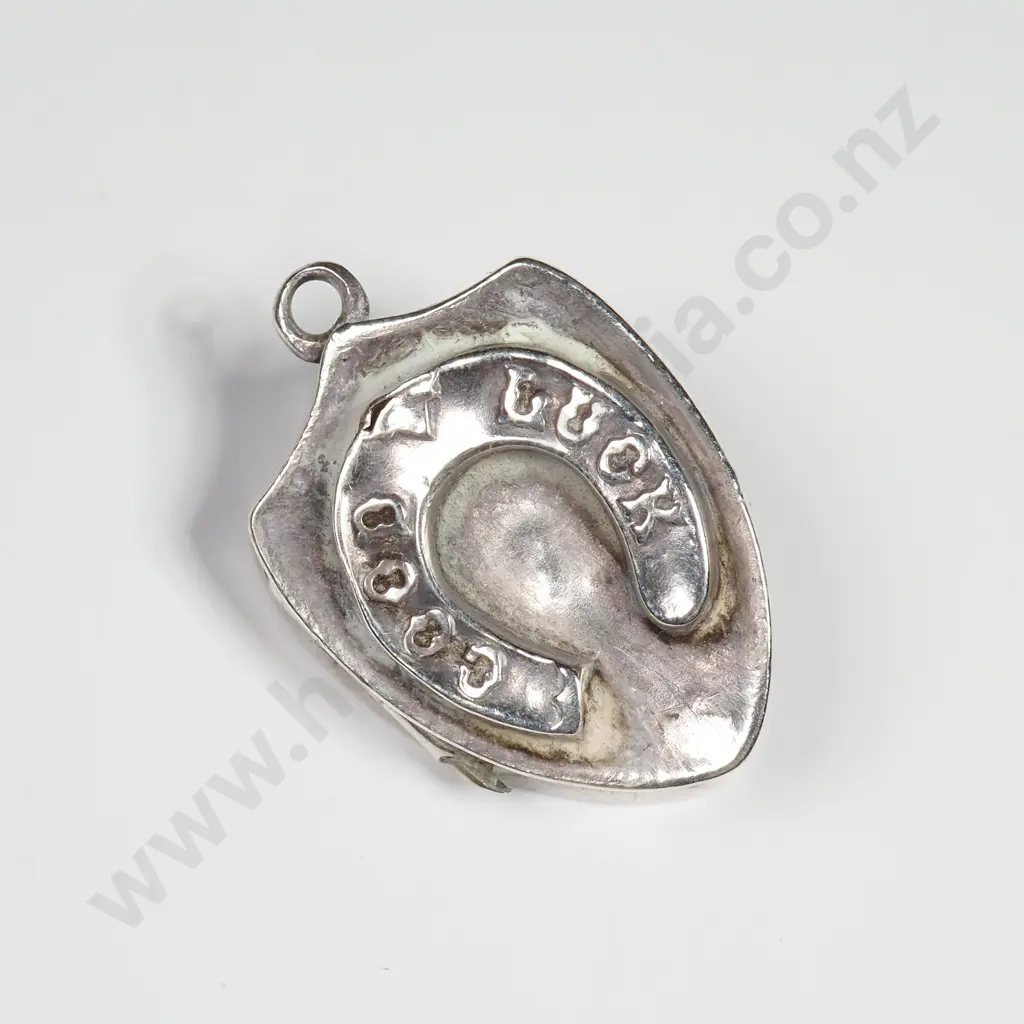 Sterling Silver Good Luck Horseshoe Pendant Image 1++