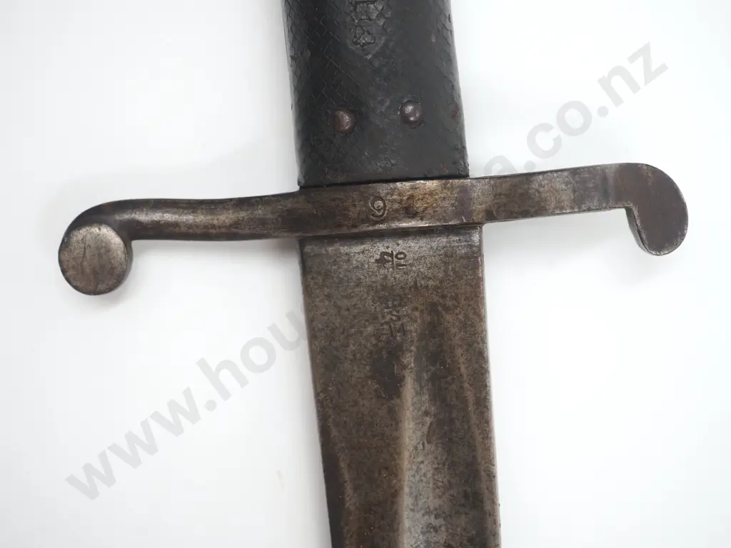 British 1856 Pattern Bayonet: Scabbard Not Fitting Tightly Image 1++