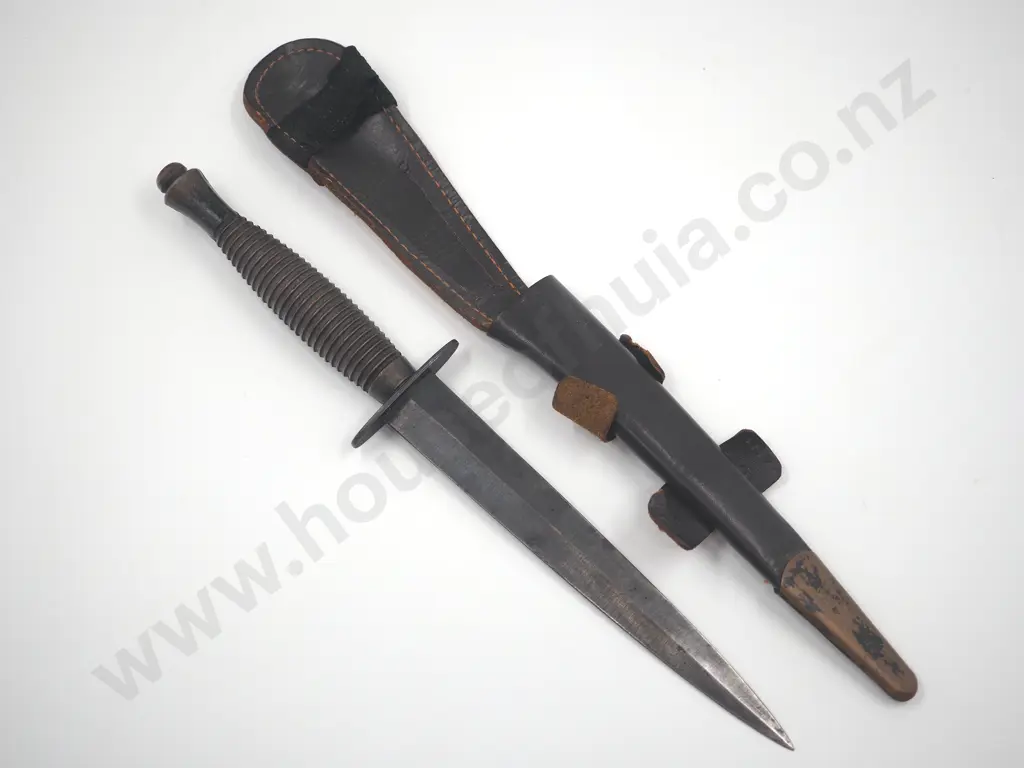 WW2 3rd Pattern Fairbairn Sykes Commando Dagger in Original Leather Scabbard. Image 1++