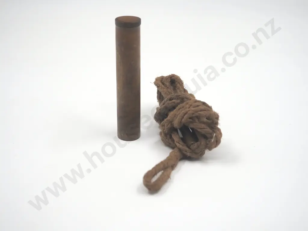 WW1 .303 Oil Bottle & Pull Through  Image 1++