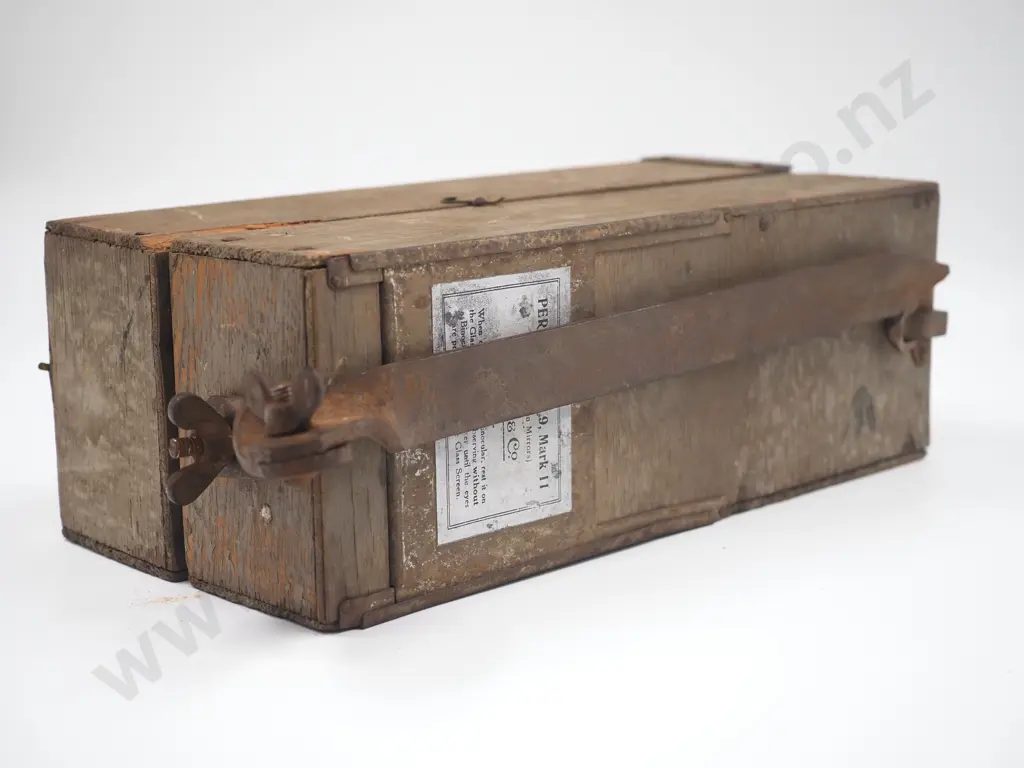 WW1 Folding Trench Periscope No.9 Mk.2 1917 Dated w Original Ground Spike  Image 1++