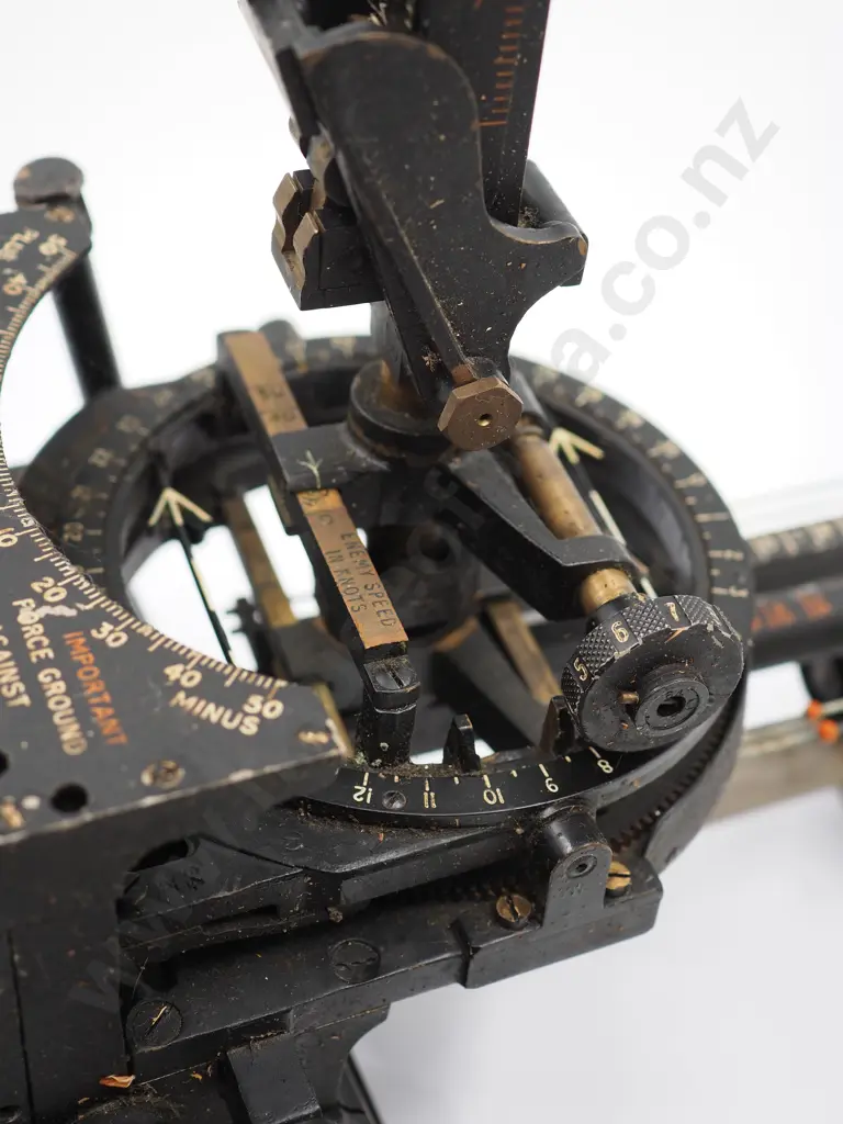 WW2 Era MK 9 "Wimperis Sight" Bombing Sight in Original Housing Image 1++