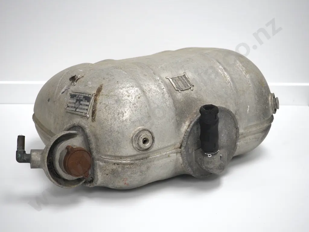 WW2 1943 Harvard T-6 Oil Tank Image 1++