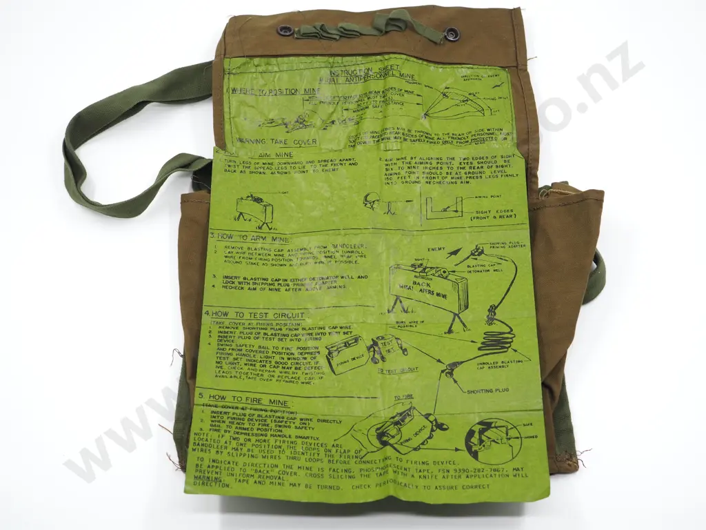 Vietnam Era Claymore Mine Bag for Two Claymores, w Original Instruction Sheet (torn but present) A/F Image 1++