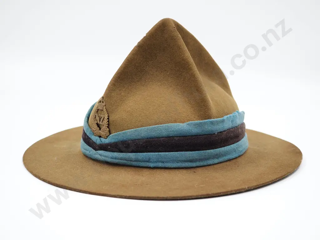 WW2 NZ Lemon Squeezer Signals Puggaree Image 1++