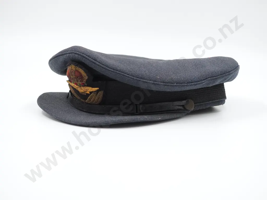 WW2 RNZAF Officers Peaked Cap Initials "CWT" In Inside Liner  Image 1++