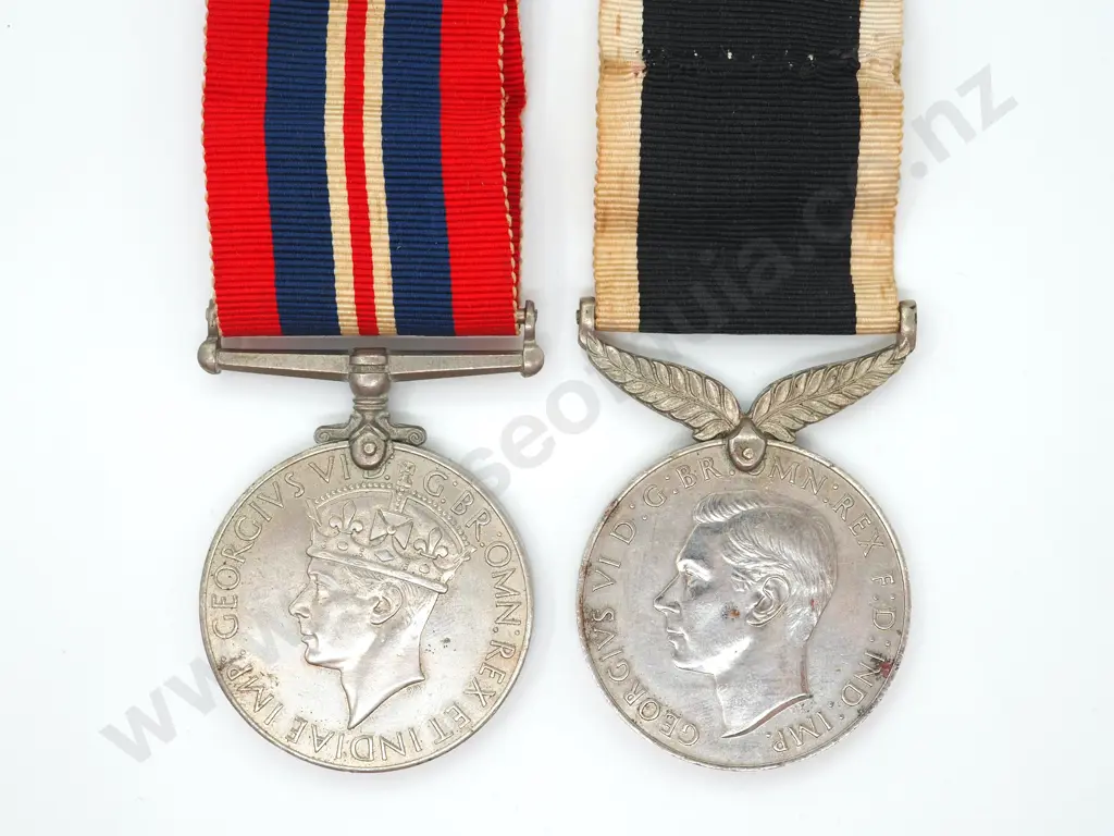 New Zealand WW2 Medal Pair Image 1++