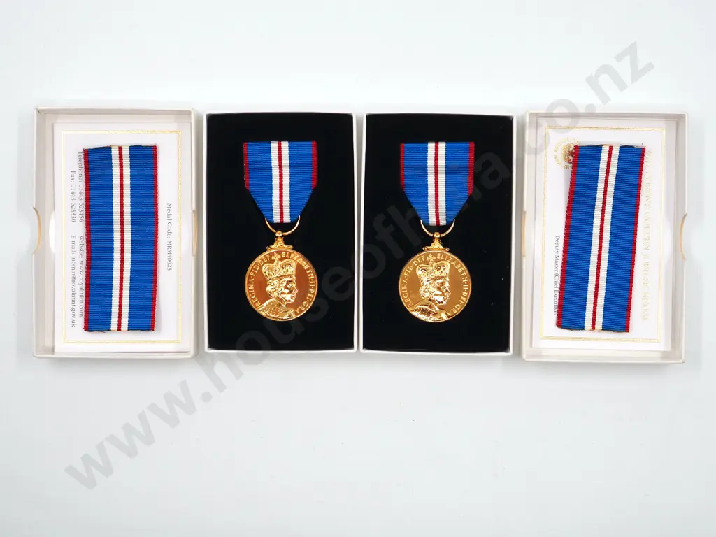 Two United Kingdom 2002 Jubilee Medals in Box of Issue: Unworn  Image 1++