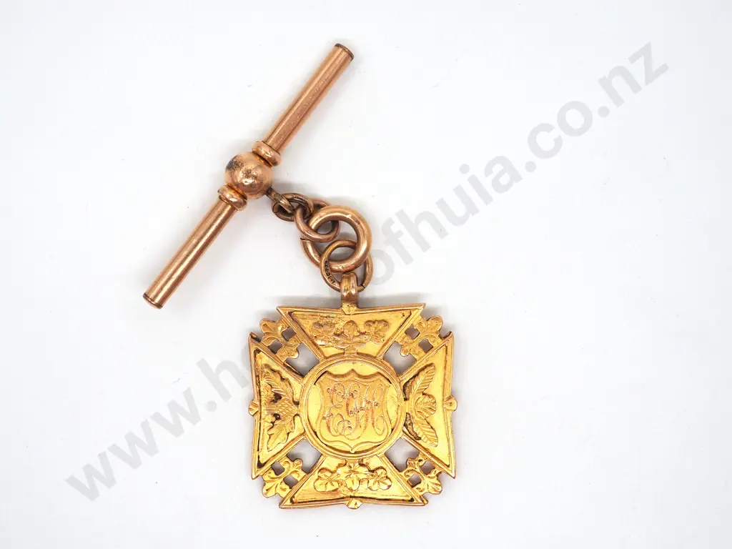 15ct Gold NZ Soldiers Fob on Rolled Gold T Bar Image 1++