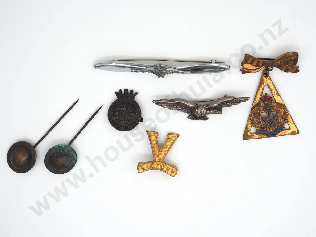 A Selection of Sweetheart Badges: Some in Sterling Silver, & three Pins from the Memorable Order of Tin Hats (M.O.T.H.) Image 1++