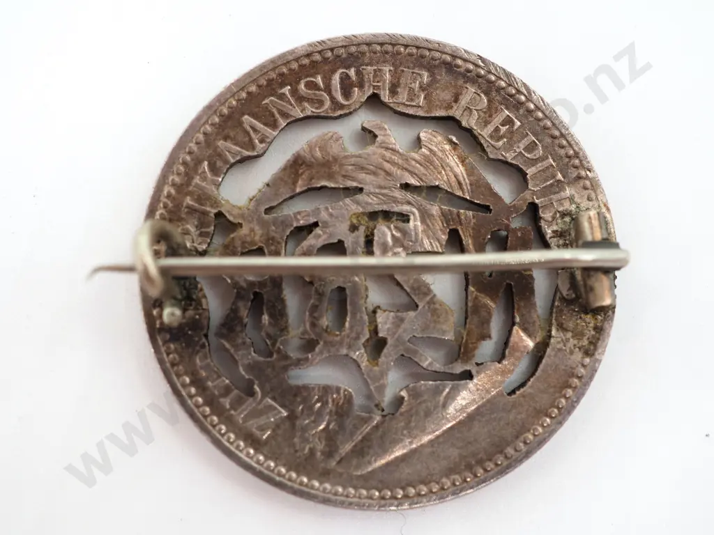 Boer War Veteran Bring Back: New Zealand Rough Riders 2 1/2 Shilling Coin Brooch Image 1++