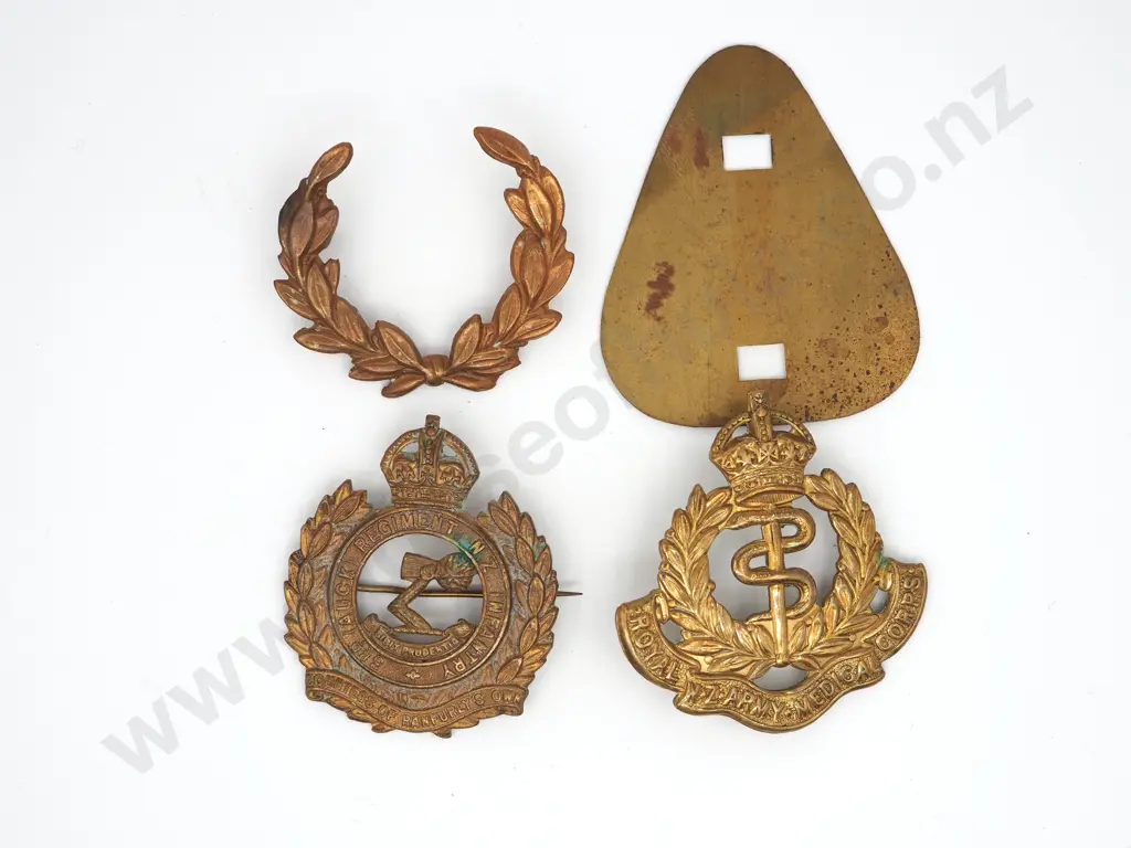 Three New Zealand WW1/2 Badges: One A/F Image 1++