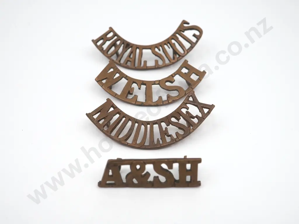 Four WW2 English Brass Shoulder Titles Image 1++
