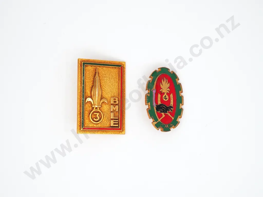 Two French Military Badges made by Arthus Bertrand Image 1++