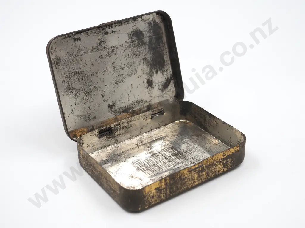 WW2 Airmen Tabacco Tin John Player & Sons, New Zealand Made  Image 1++