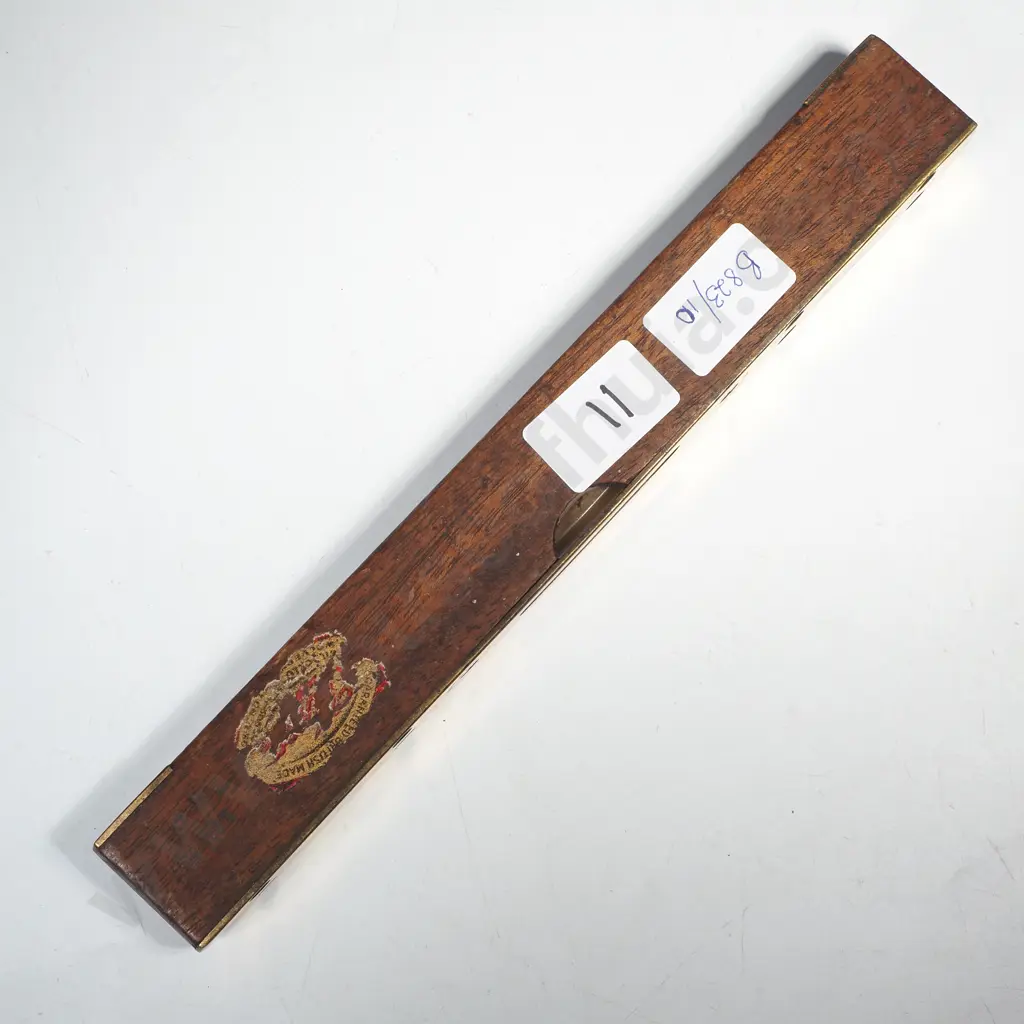 Vintage Mahogany & Brass Spirit Level by Wilson Lovatt & Sons w Polished Brass Top Plate & a Single Glass Vial Bubble Image 1++