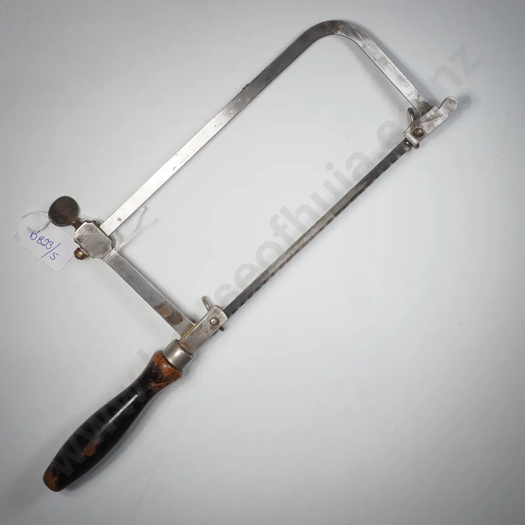 Adjustable Jewellers Saw Frame w a Wooden Handle, Metal C Frame & Thumbscrews for Securing Pinless Blades Image 1++