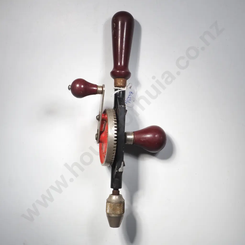 Vintage Stanley No 803 Hand Drill (Often Called an Eggbeater Drill) w Red Painted Drive Gear Image 1++