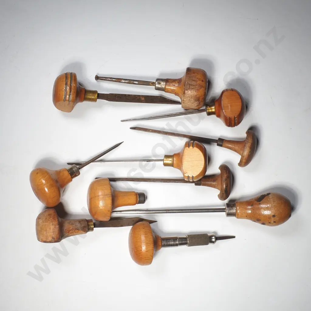 Collection of Hand Engraved Tools, Gravers & a Pin Vise w Wooden Handles for Watchmaking, Jewellery Making & Engraving Image 1++