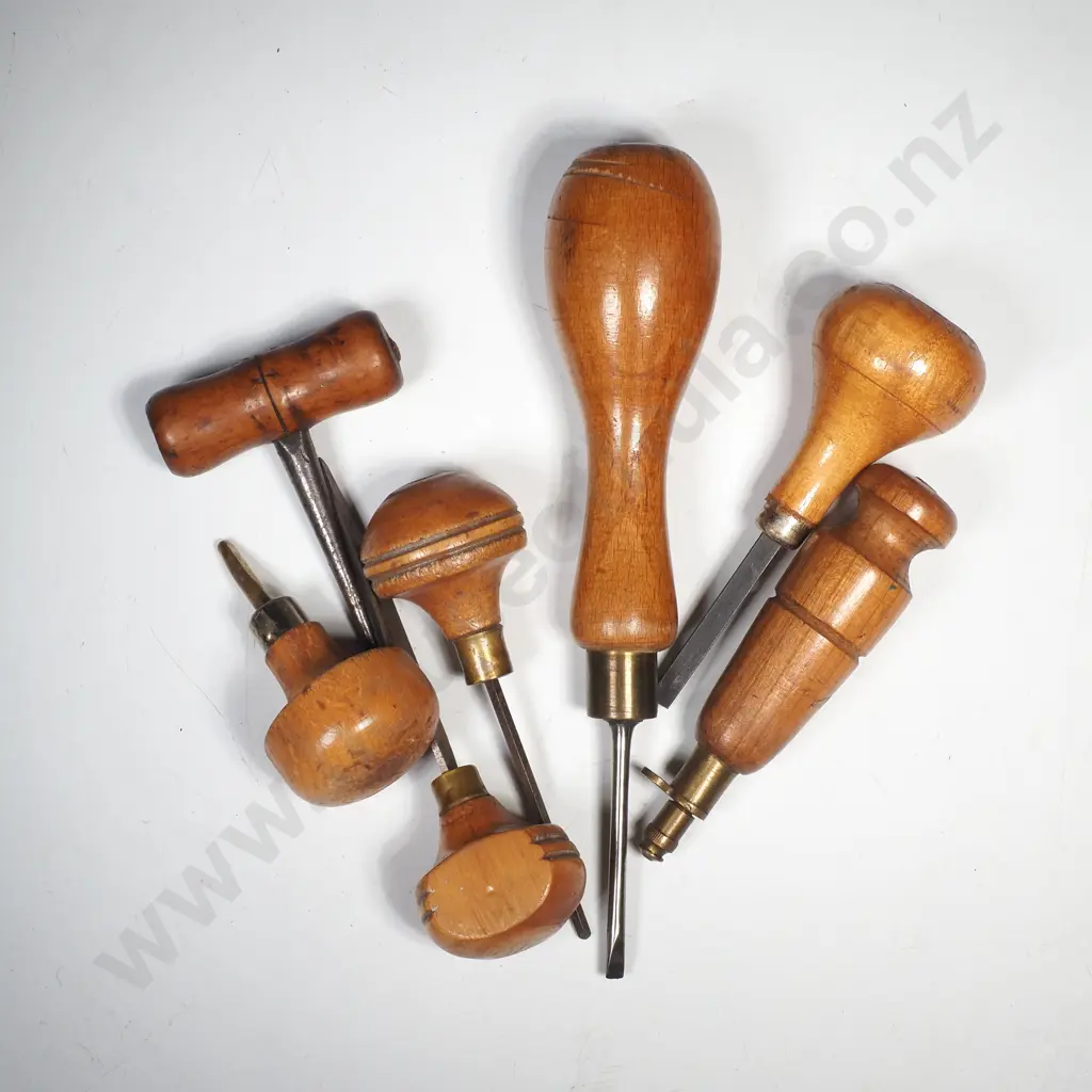 Collection of Vintage Handheld Woodcarving or Engraving Tools w Turned Wooden Mushroom & Pear Shaped Handles & Metal Image 1++